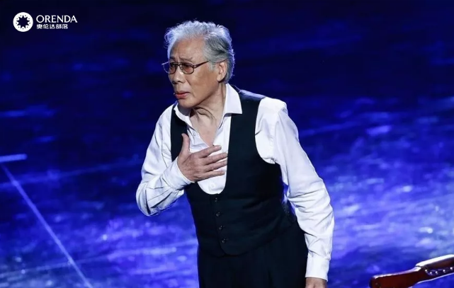 中国戏剧“泰斗”焦晃，83岁“莎剧王子”